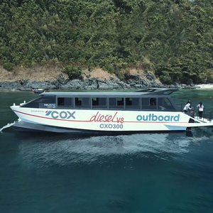 16.6m(54kaki) 75 Orang Catamaran Penumpang Catamaran untuk Bersiar-siar 
